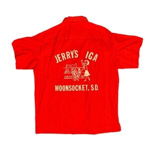 Vintage Bowling Hilton Red Short Sleeve Western Shirt Woonsocket SD